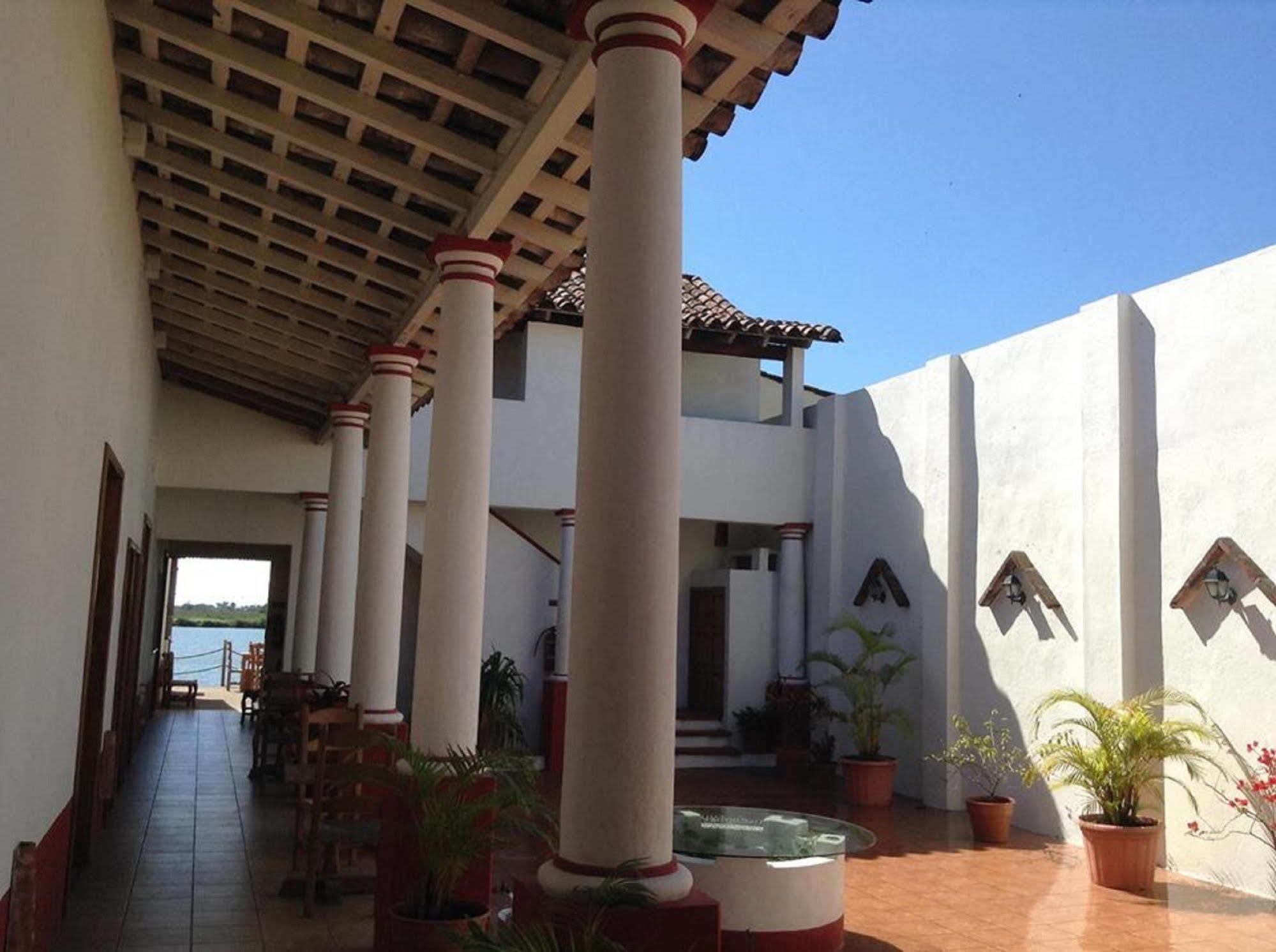 Casa Del Rio Hotel Tlacotalpan Luaran gambar
